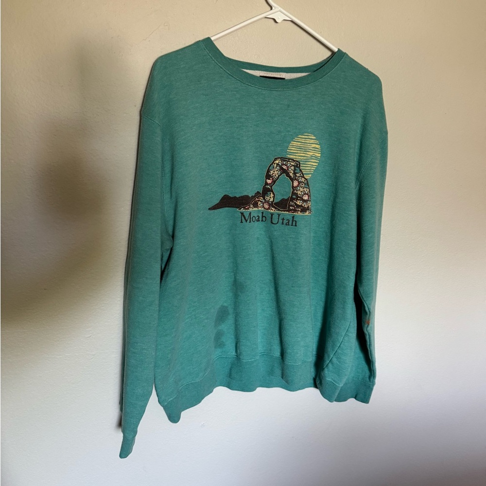 Moab Utah crew neck